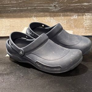Mens crocs size 11